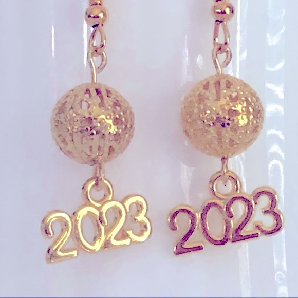 New 2023 or 2024 Prom Graduation New Year’s Eve, Grad Handmade Dangling Earrings - Picture 1 of 4